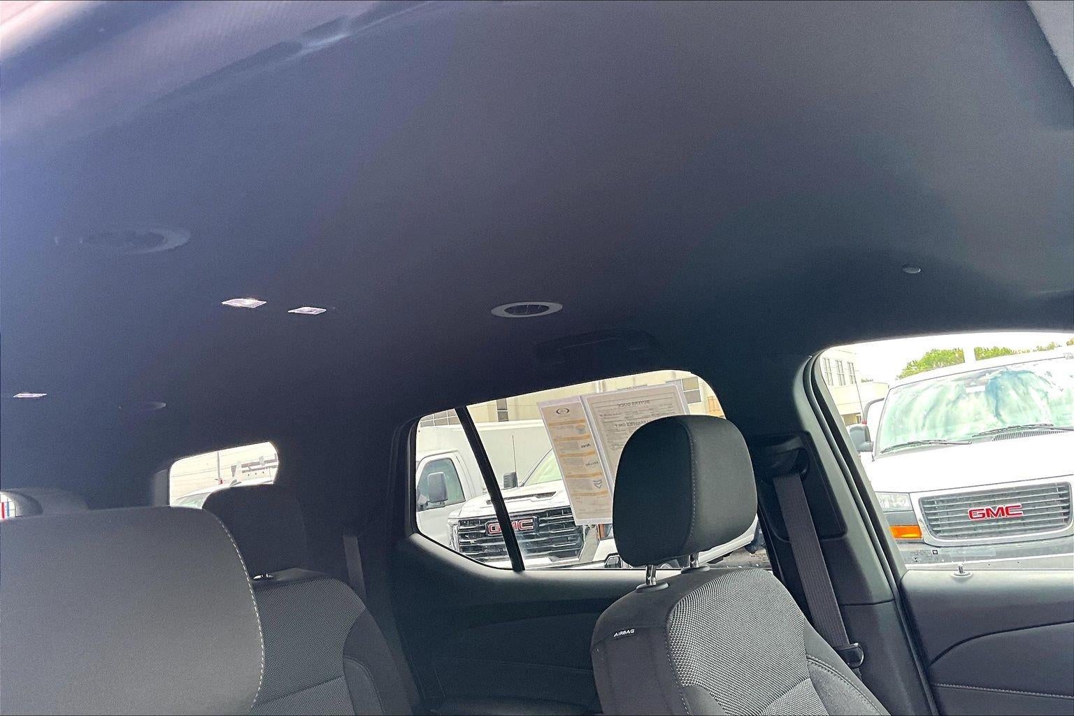 2024 Chevrolet Traverse Limited LT Cloth