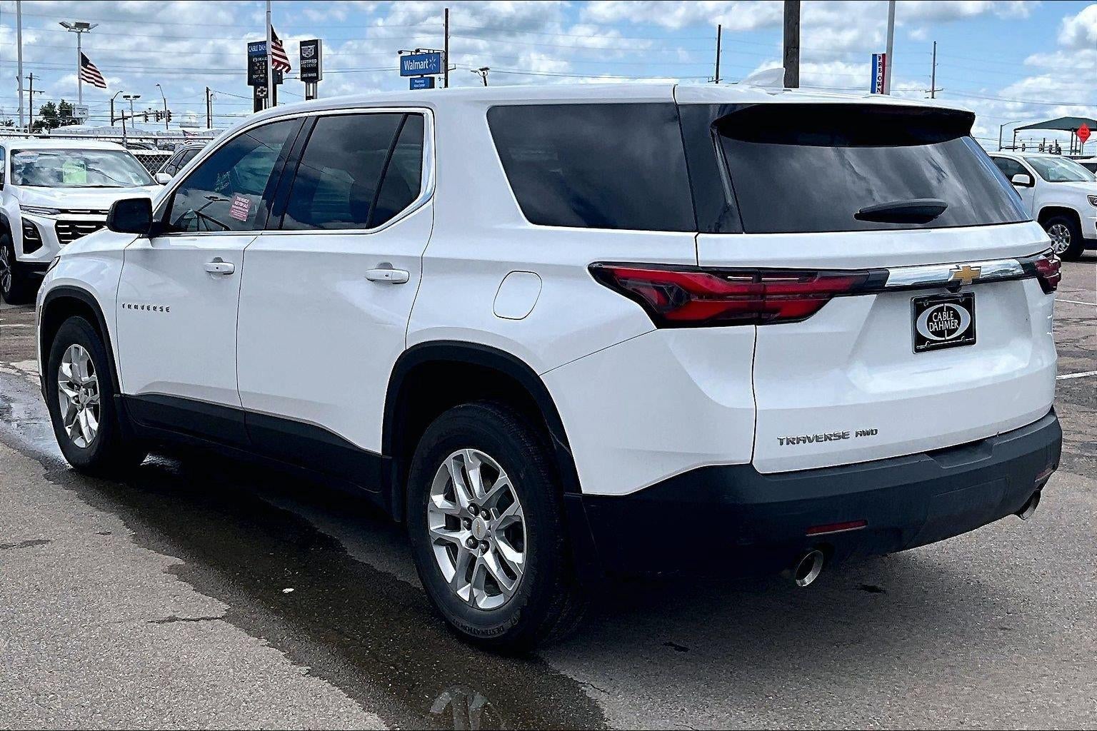 2022 Chevrolet Traverse LS