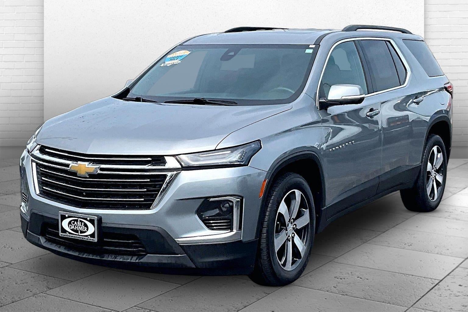 2023 Chevrolet Traverse LT Leather