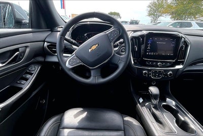2023 Chevrolet Traverse LT Leather