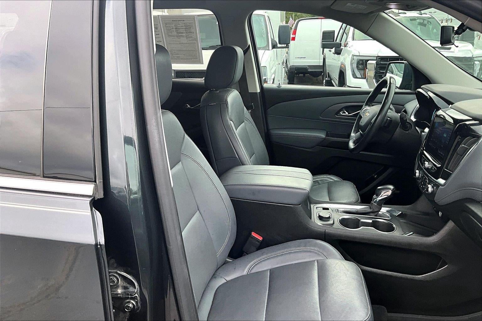 2021 Chevrolet Traverse Premier