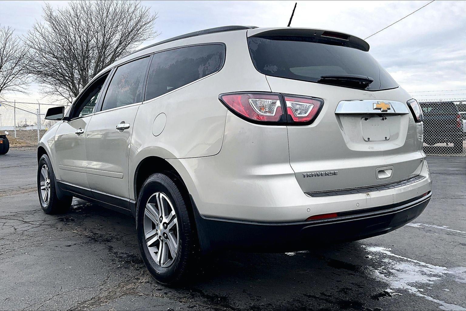 2017 Chevrolet Traverse LT