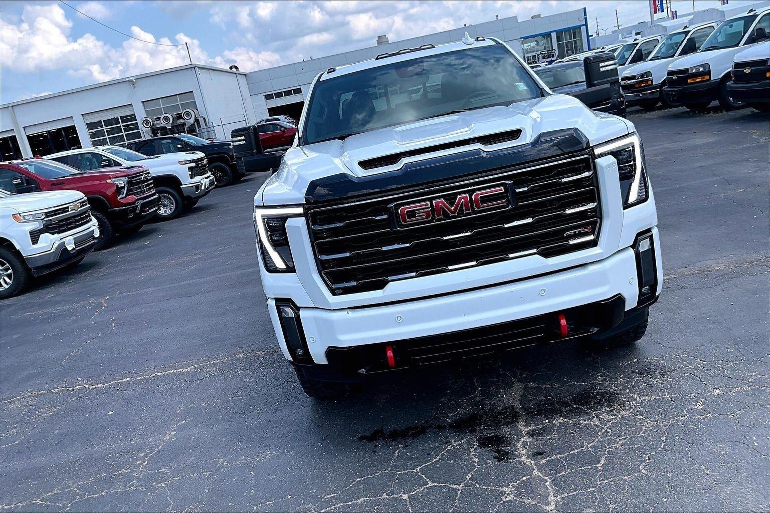 2024 GMC Sierra 2500 HD AT4