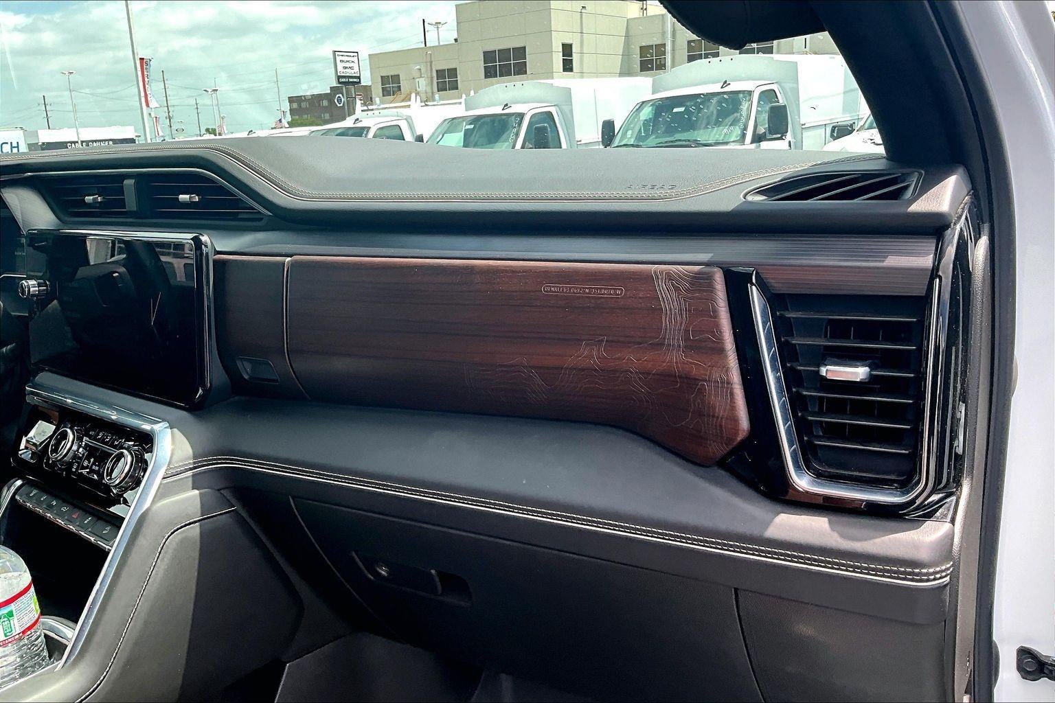 2024 GMC Sierra 2500 HD Denali Ultimate