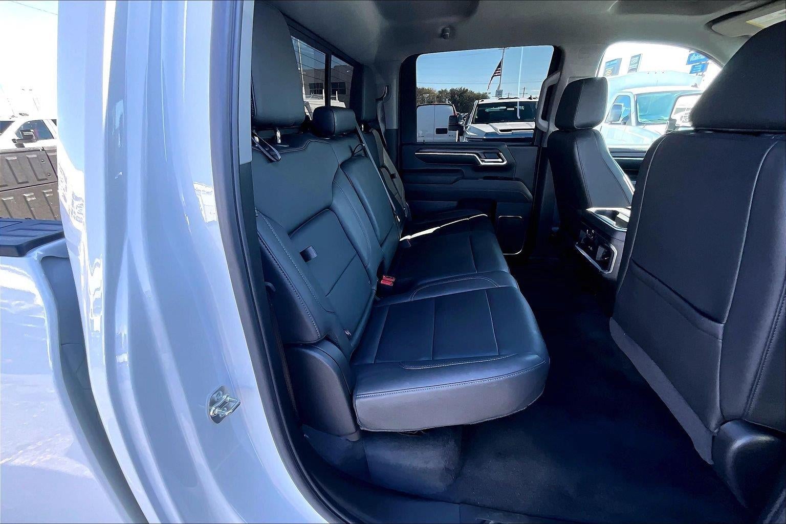 2025 GMC Sierra 2500 HD SLT