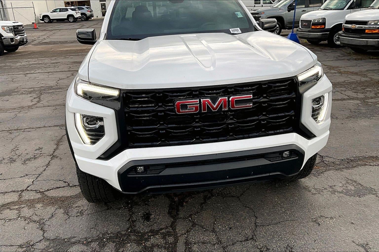 2024 GMC Canyon Elevation