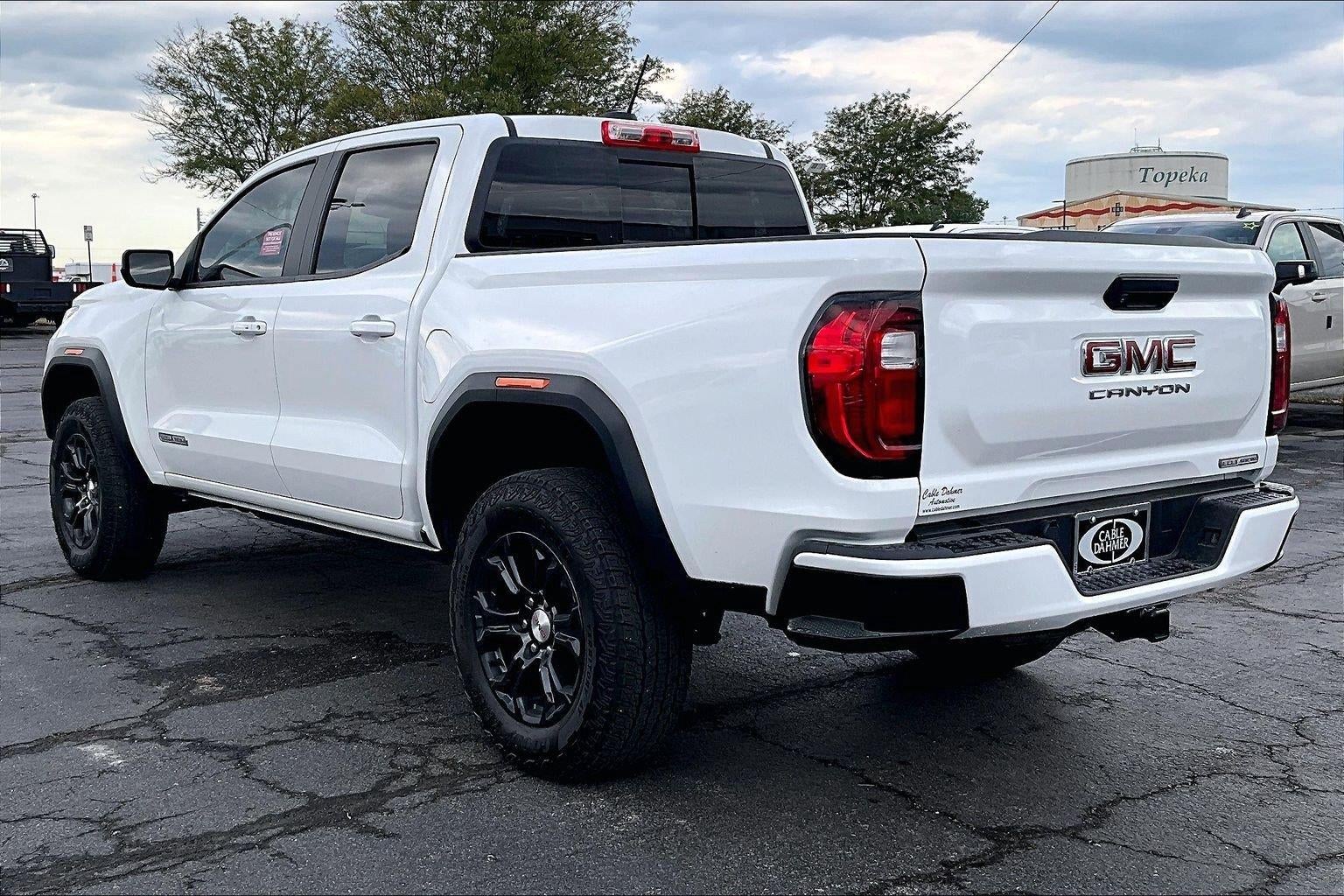 2024 GMC Canyon Elevation