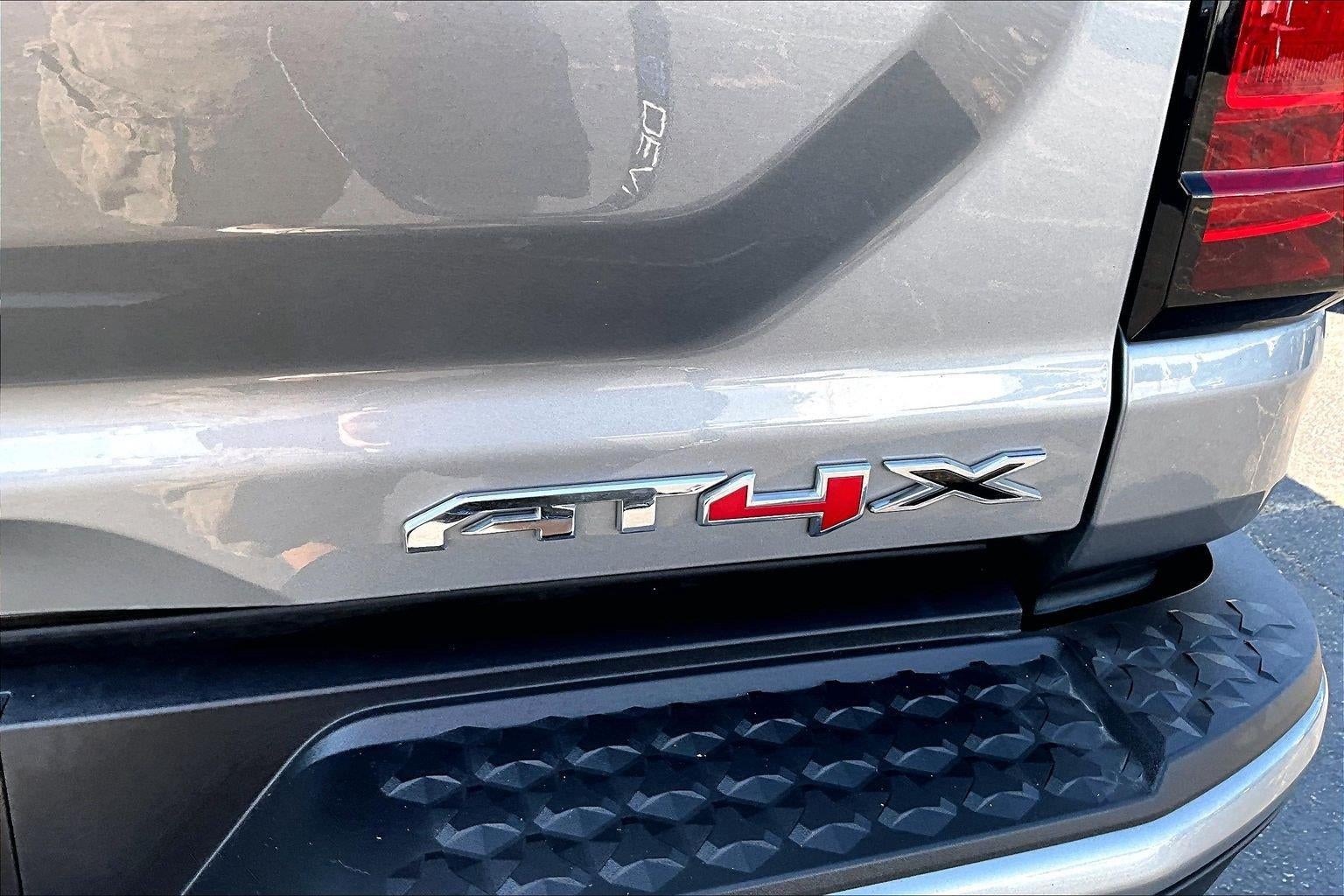 2024 GMC Canyon AT4X