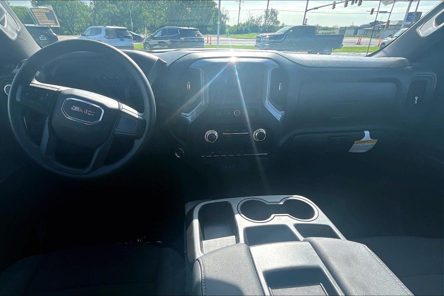 2025 GMC Sierra 1500 Pro