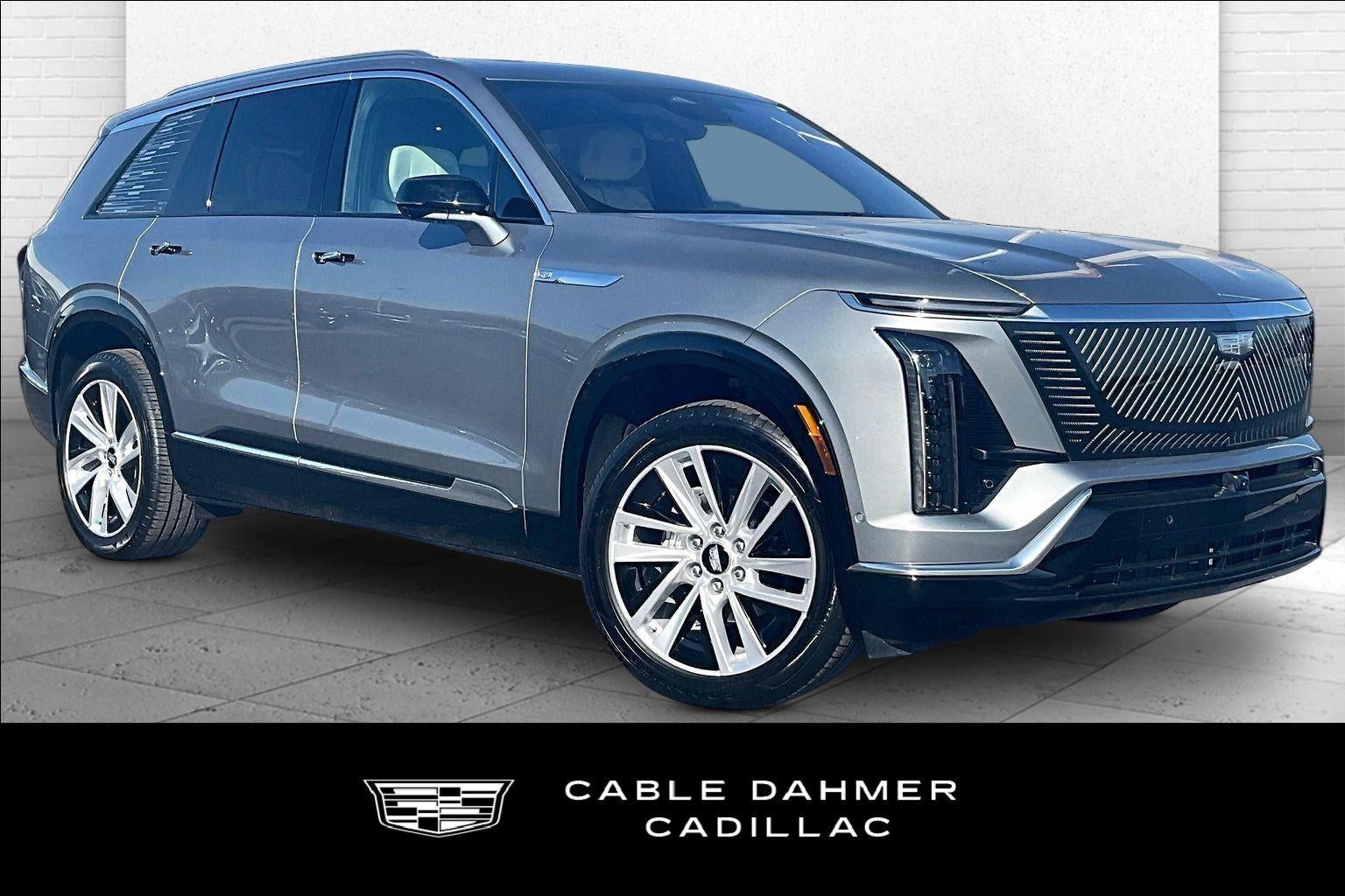 2026 Cadillac VISTIQ Luxury