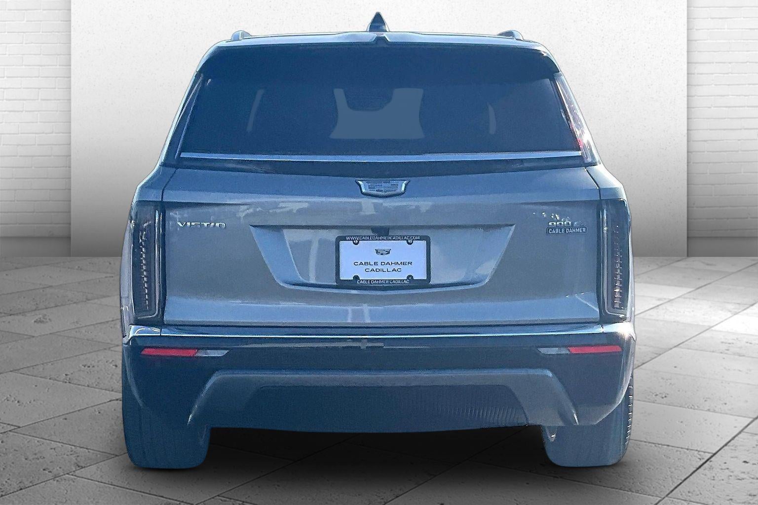 2026 Cadillac VISTIQ Luxury