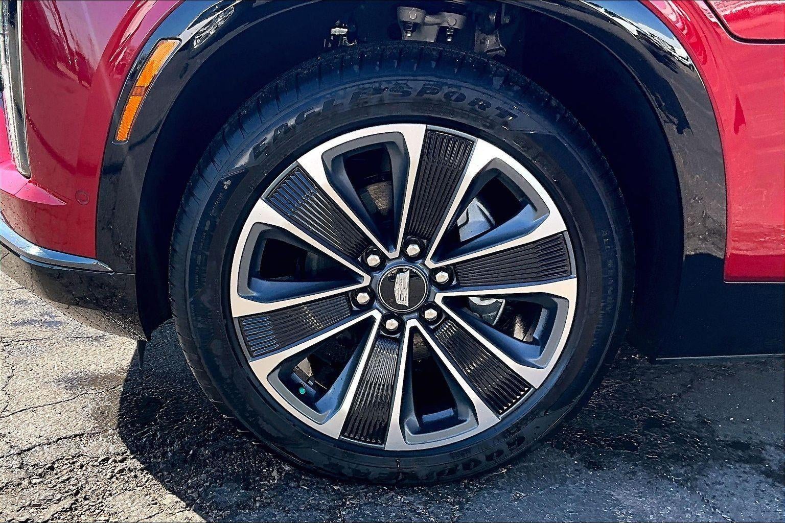 2026 Cadillac VISTIQ Sport