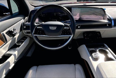 2026 Cadillac VISTIQ Sport