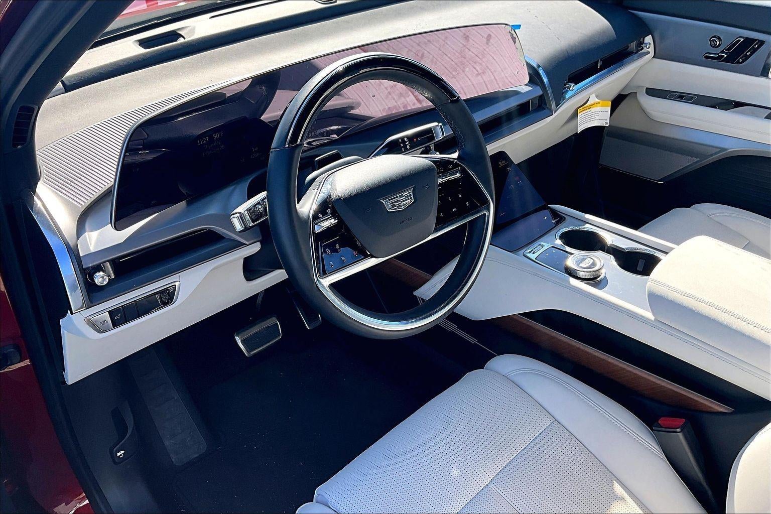 2026 Cadillac VISTIQ Sport