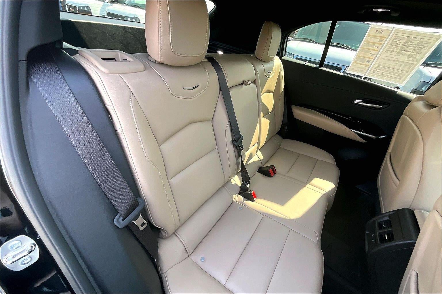 2024 Cadillac XT4 Luxury