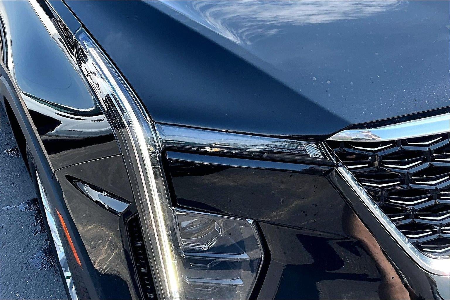 2024 Cadillac XT4 Luxury