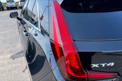 2024 Cadillac XT4 Luxury
