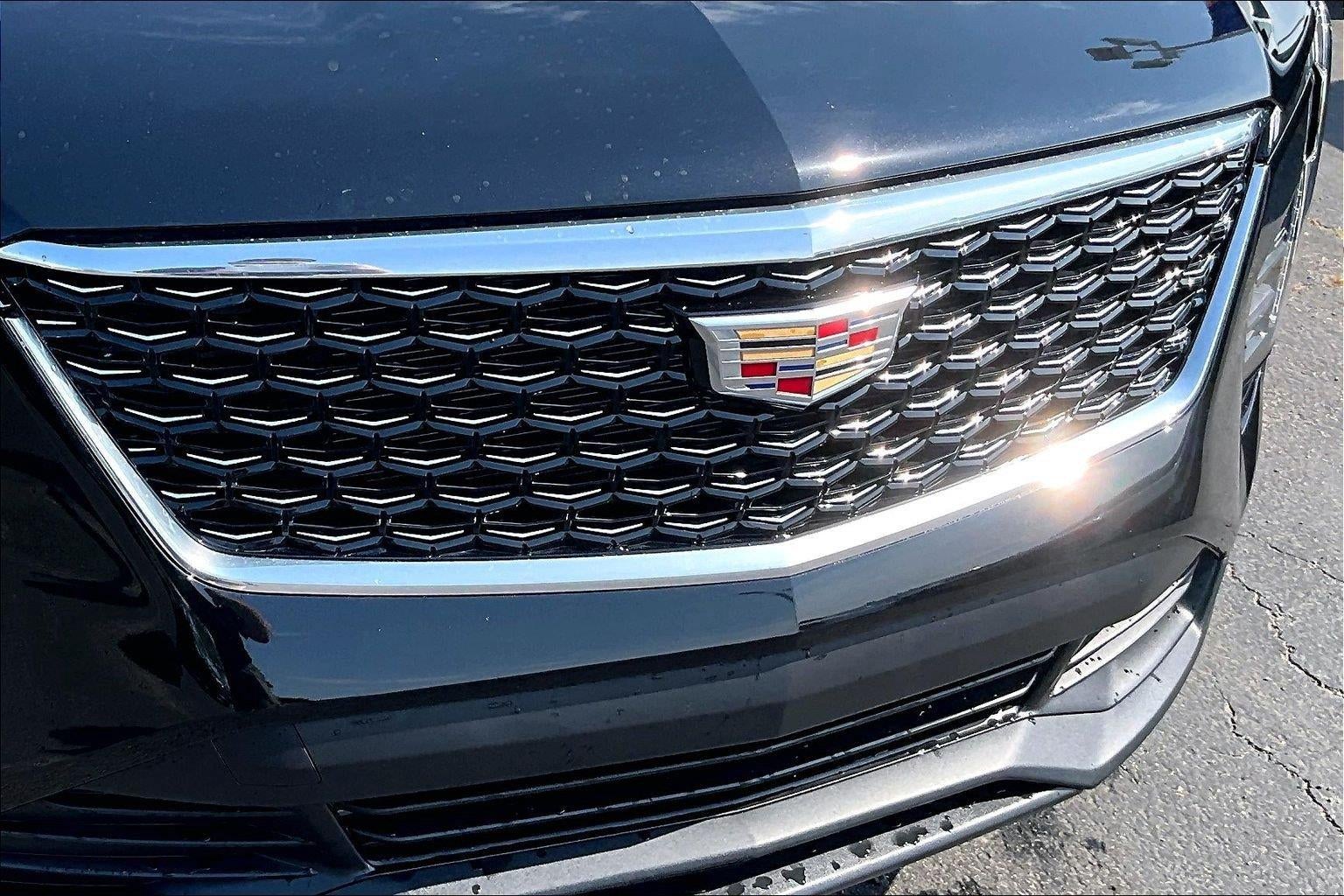 2024 Cadillac XT4 Luxury