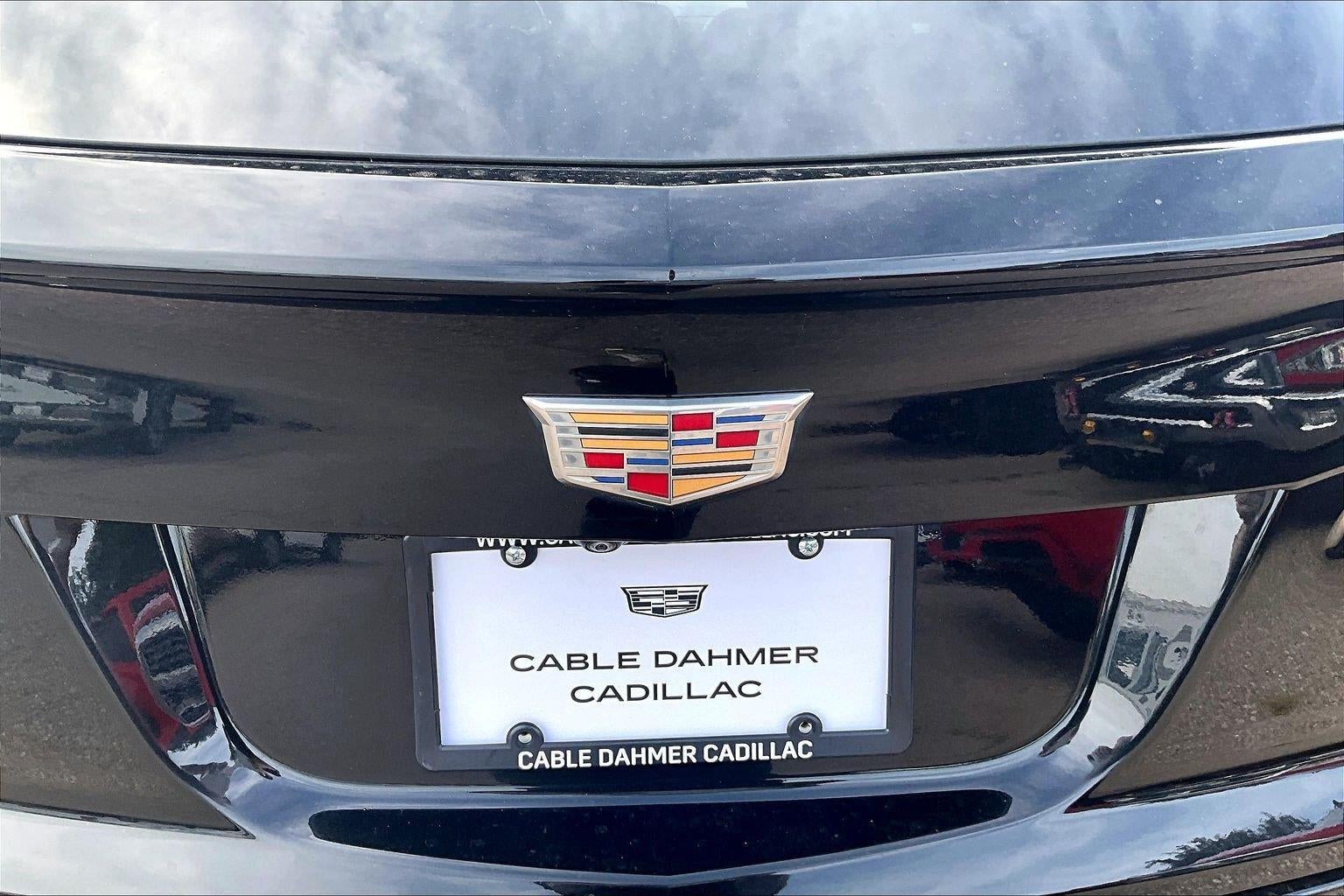 2024 Cadillac XT4 Premium Luxury
