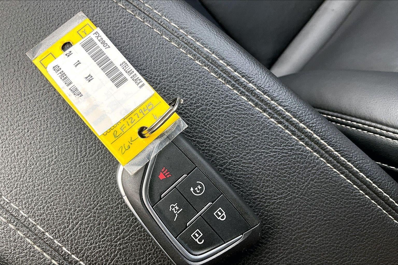 2024 Cadillac XT4 Premium Luxury