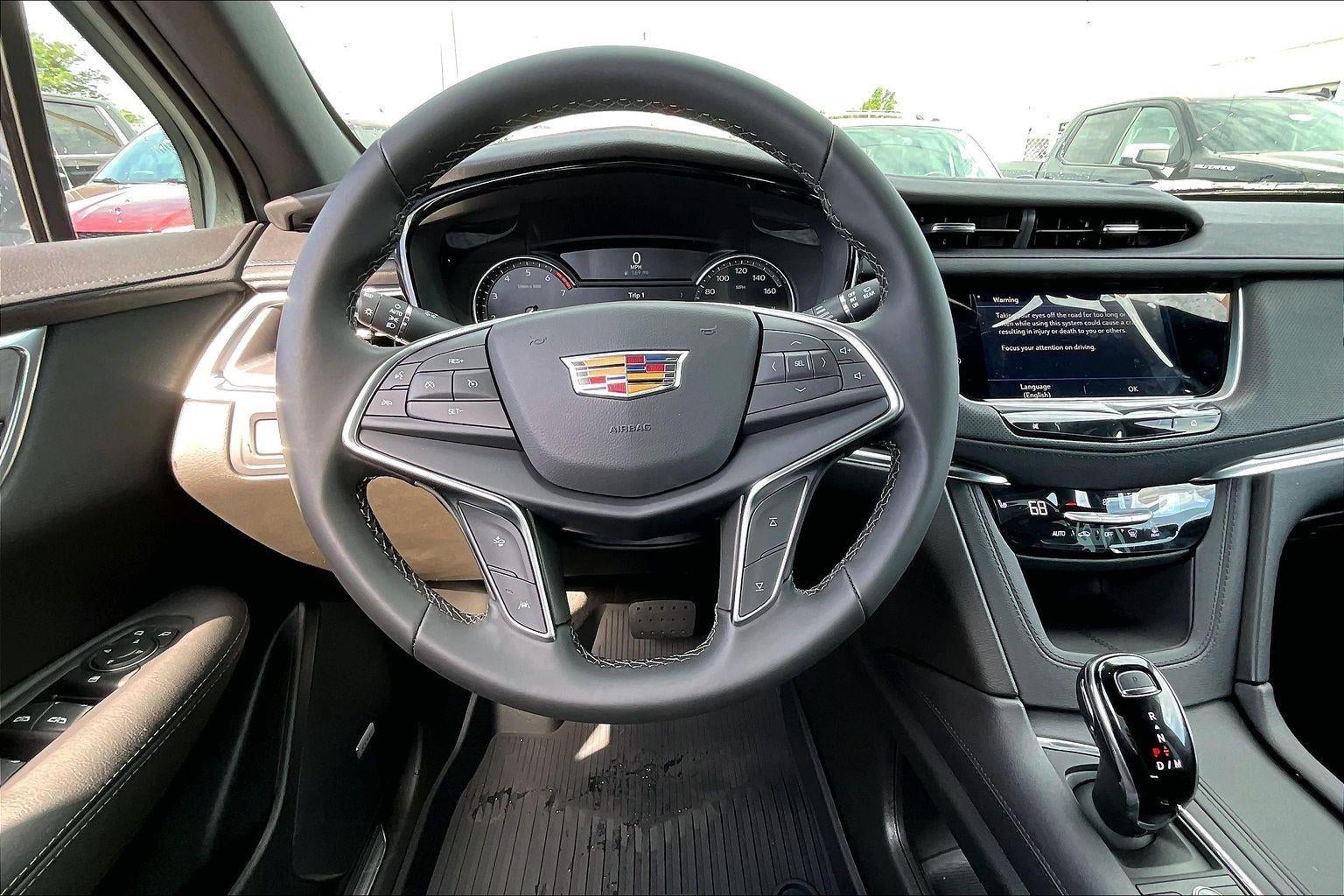 2026 Cadillac XT5 Luxury