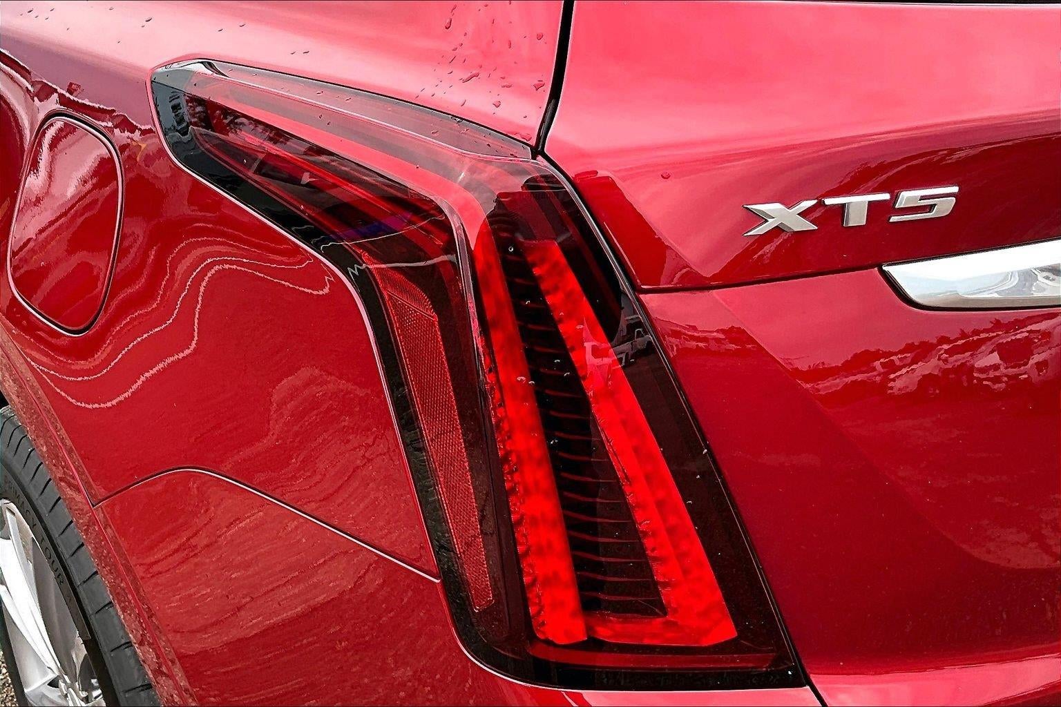 2026 Cadillac XT5 Premium Luxury