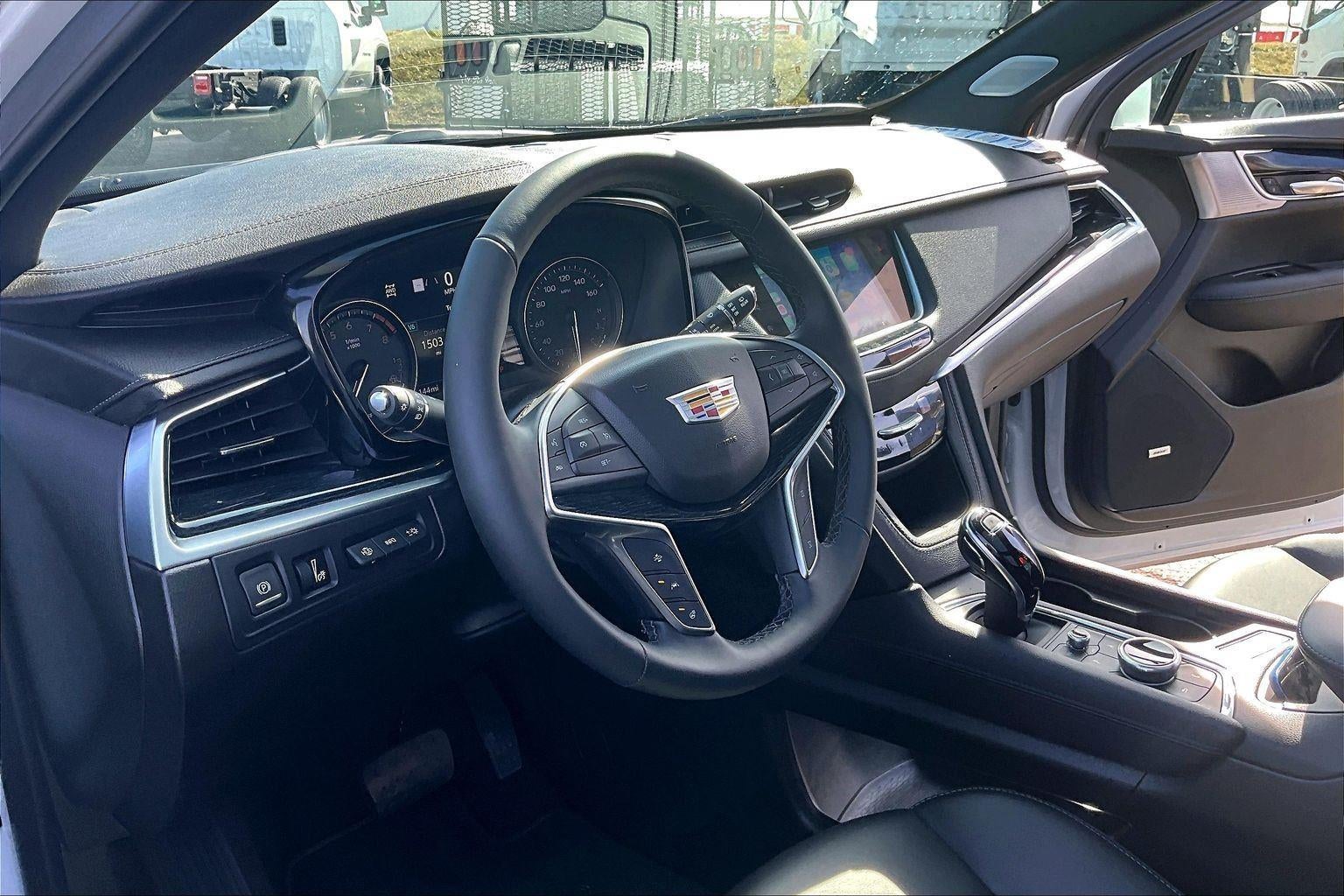 2025 Cadillac XT5 Premium Luxury