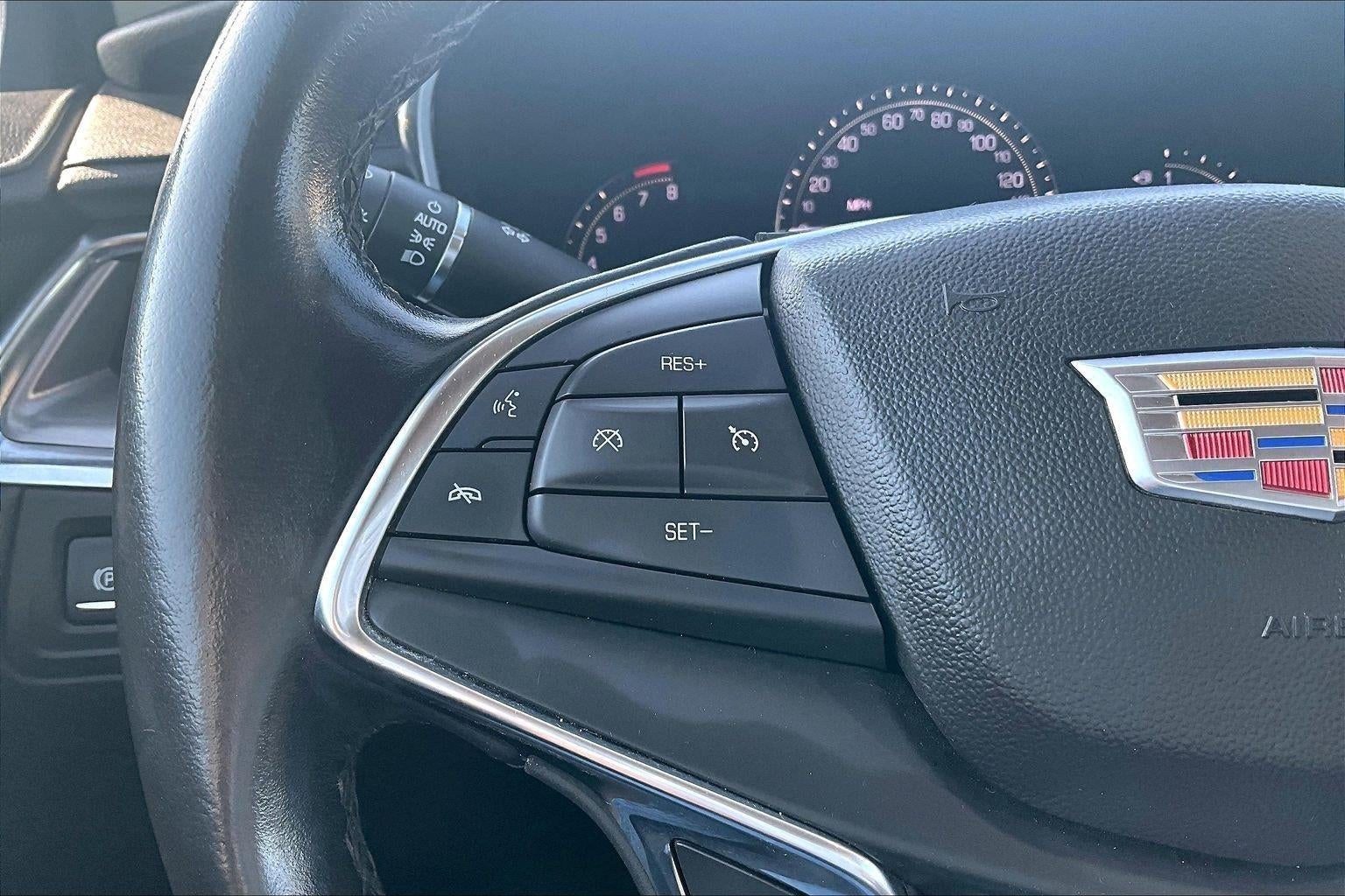 2018 Cadillac XT5 Luxury AWD