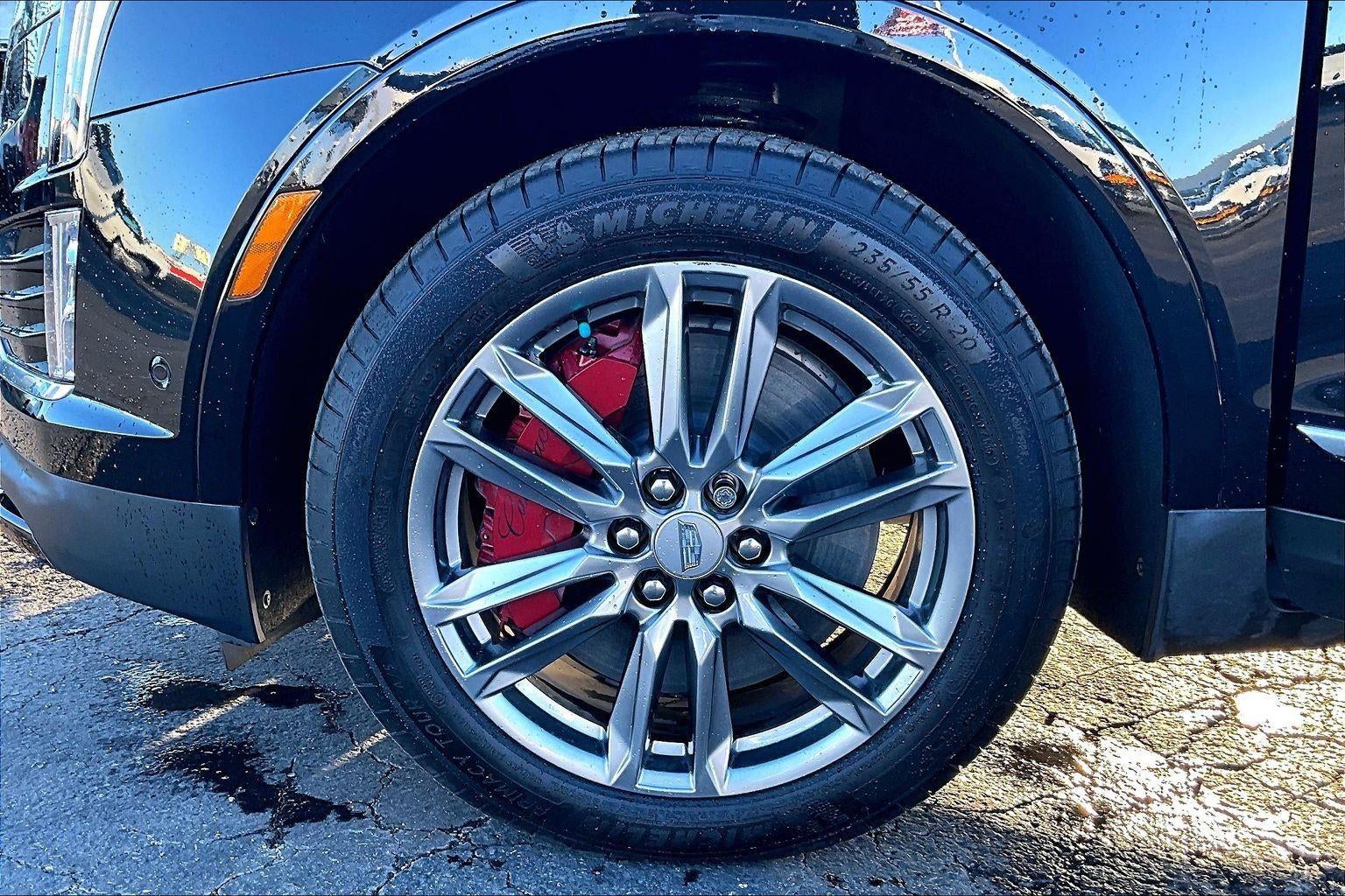 2025 Cadillac XT5 Sport