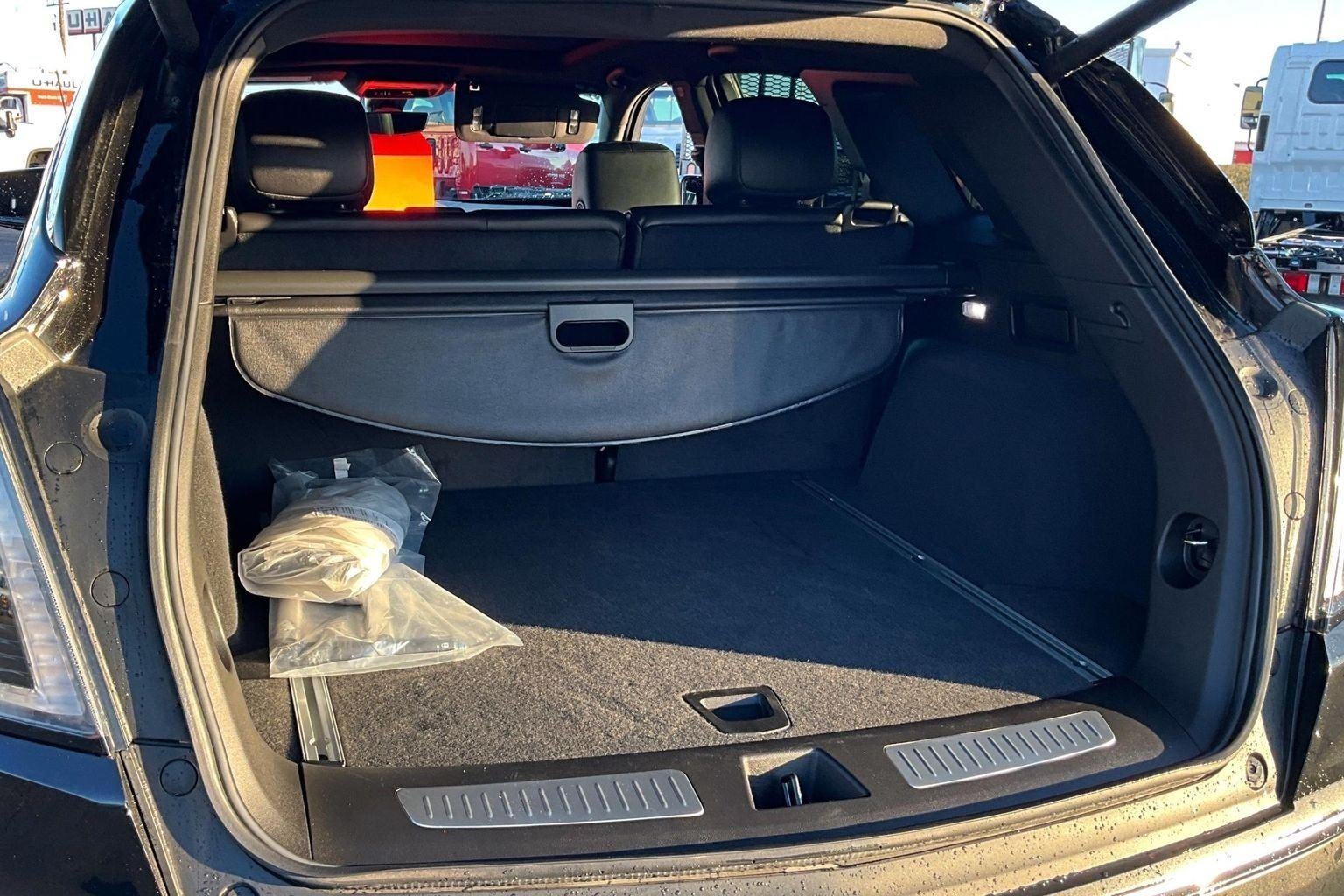 2025 Cadillac XT5 Sport