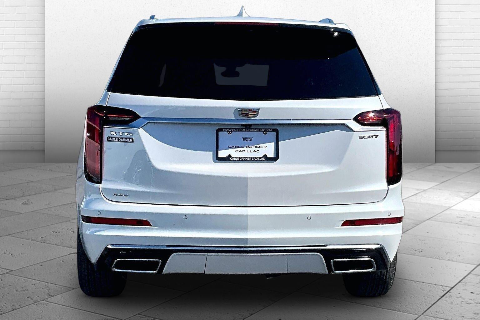 2025 Cadillac XT6 Luxury