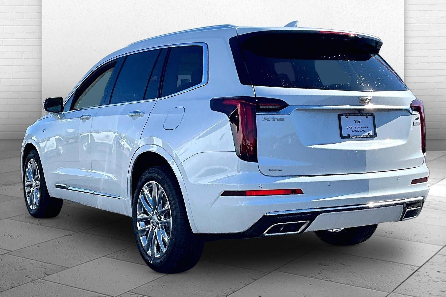 2025 Cadillac XT6 Premium Luxury