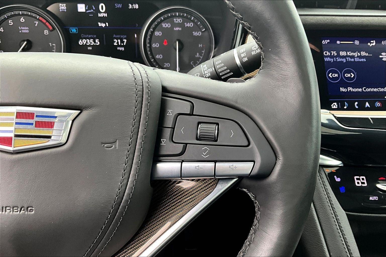 2022 Cadillac XT6 Premium Luxury