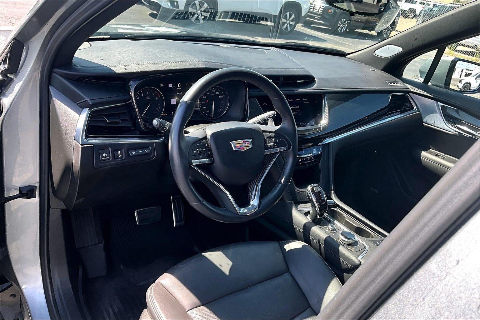 2024 Cadillac XT6 Sport