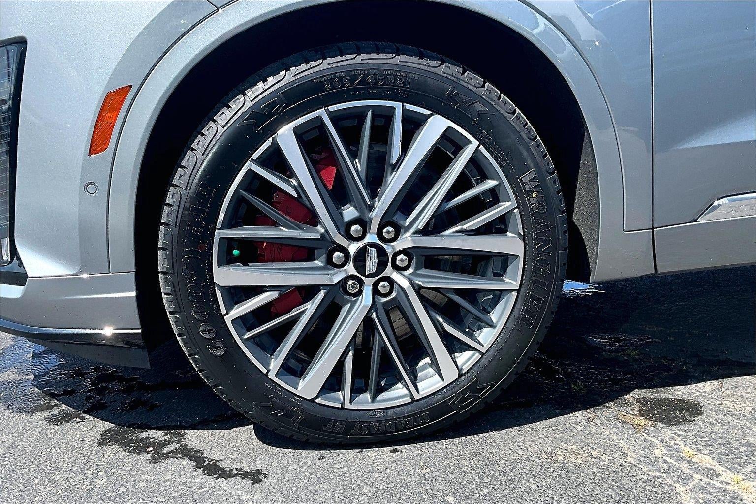 2024 Cadillac XT6 Sport