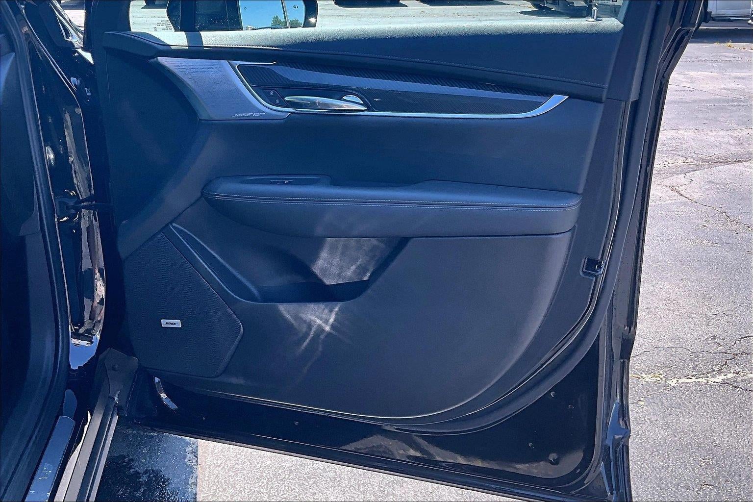 2024 Cadillac XT6 Sport