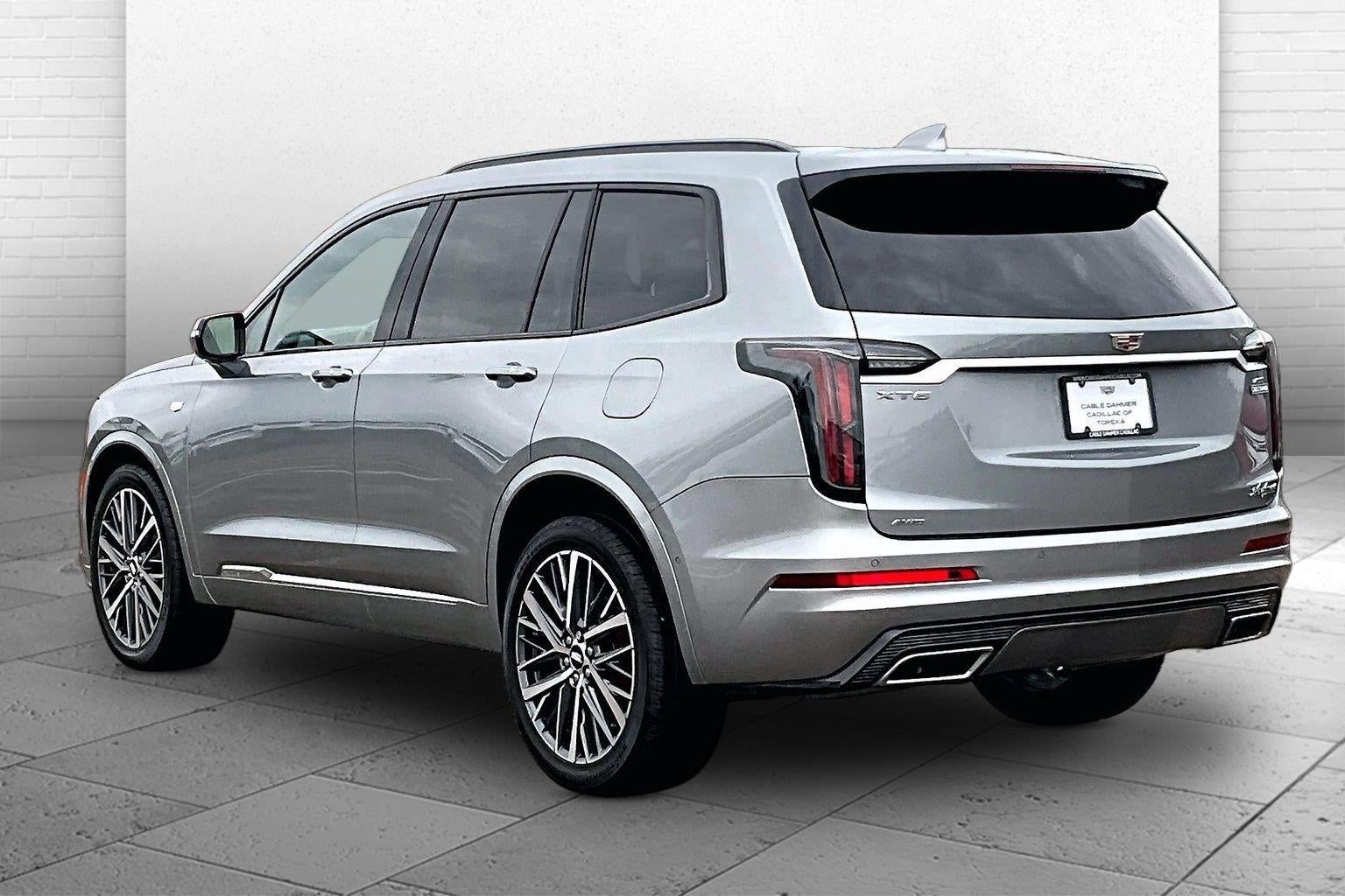 2025 Cadillac XT6 Sport
