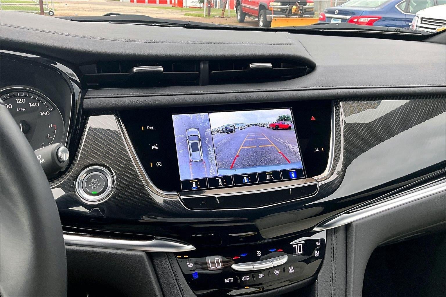 2025 Cadillac XT6 Sport