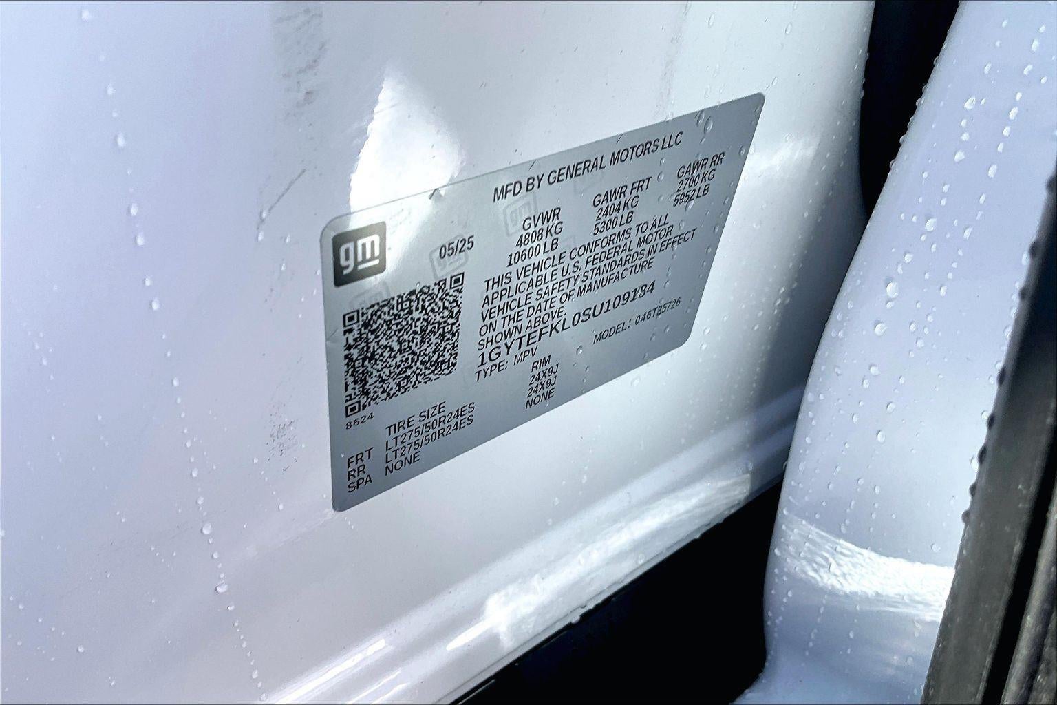 2025 Cadillac ESCALADE IQ Sport 2