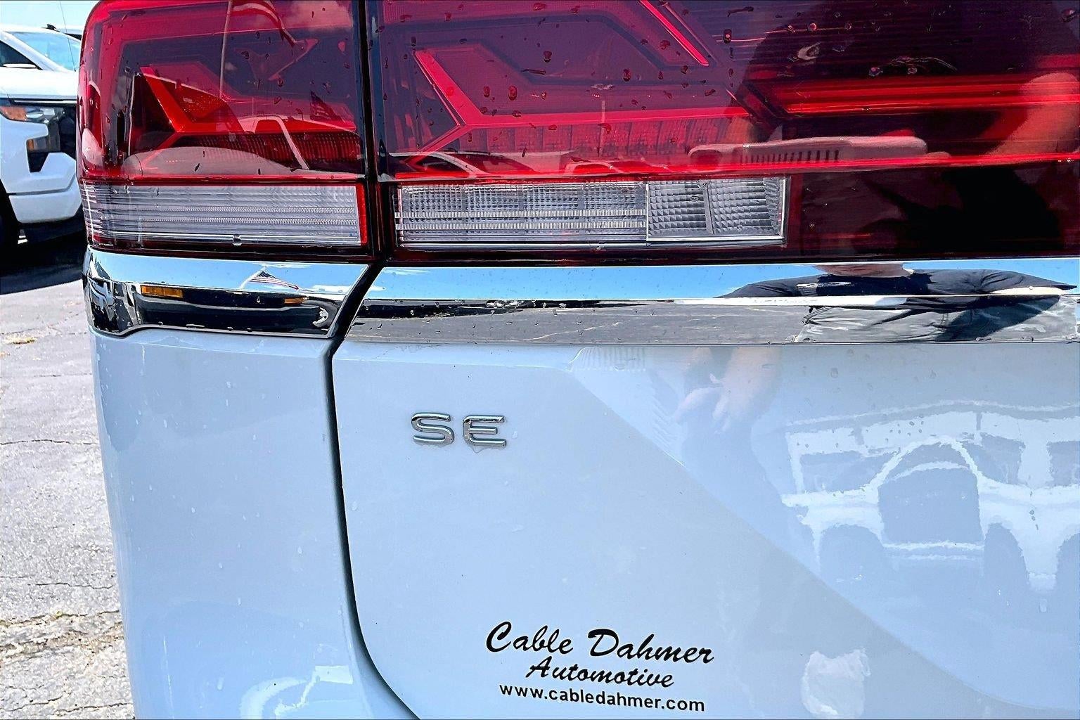 2025 Volkswagen Atlas 2.0T SE w/Technology