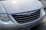 2005 Chrysler Town & Country Limited