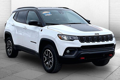 2025 Jeep Compass Trailhawk