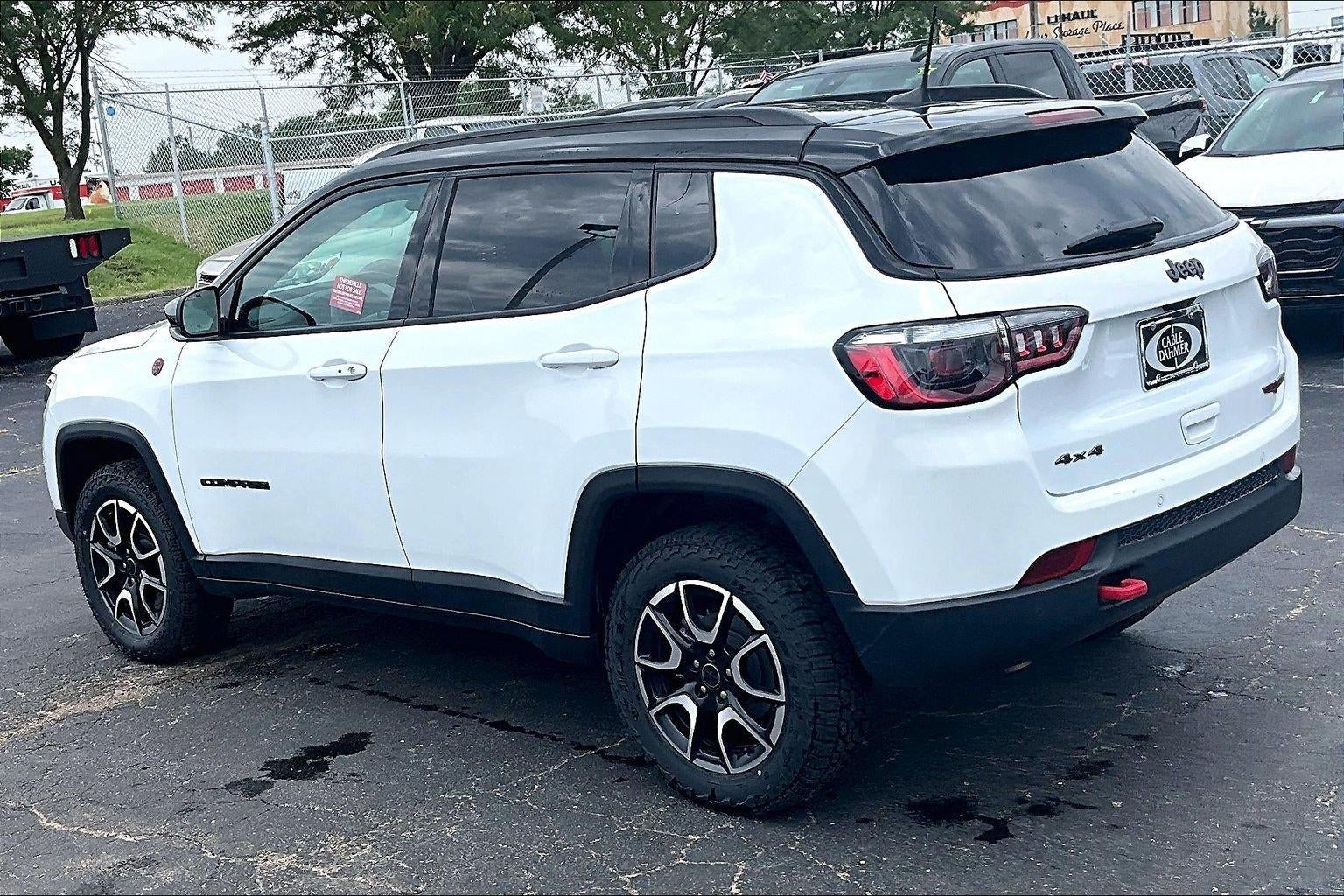 2025 Jeep Compass Trailhawk