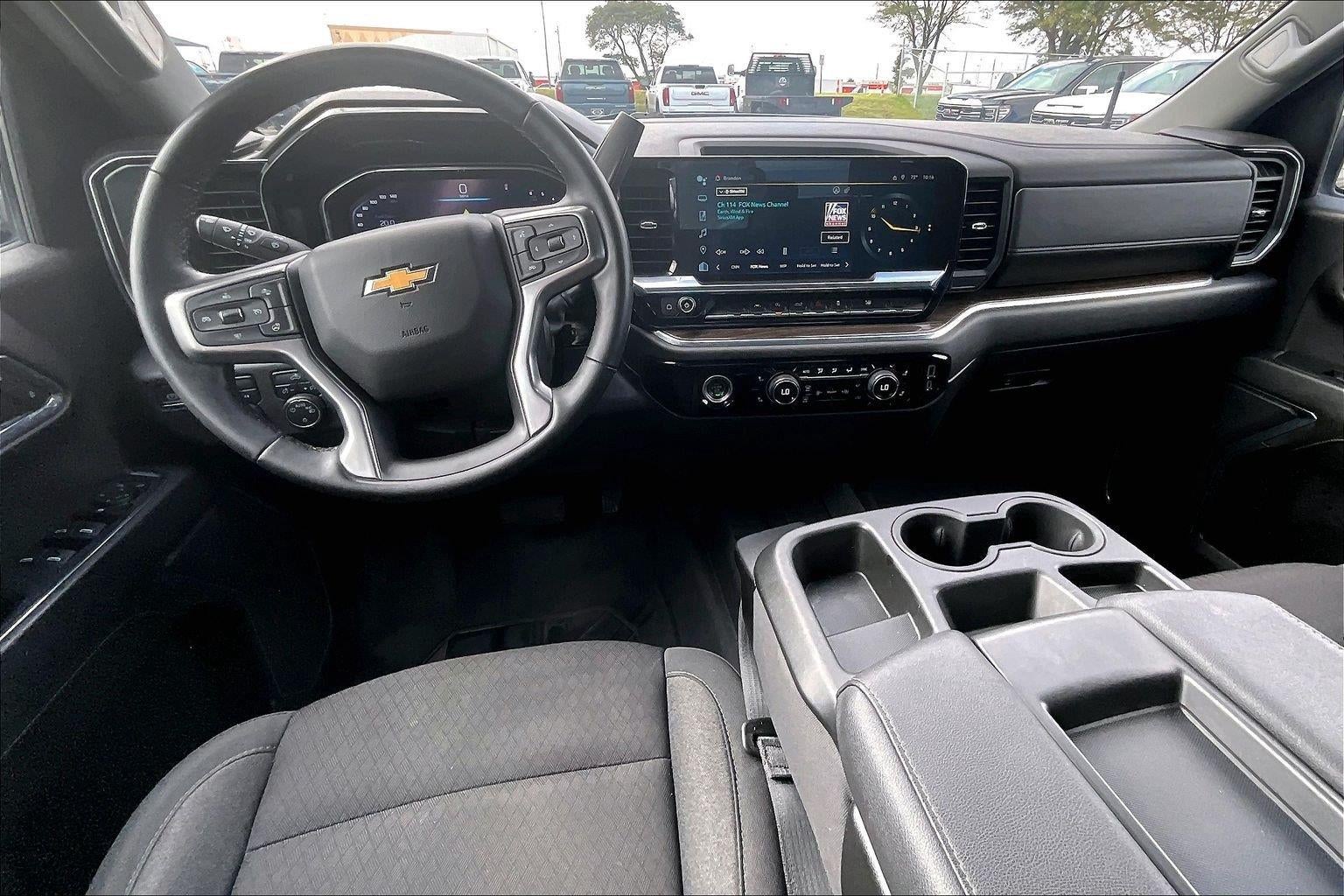 2024 Chevrolet Silverado 1500 LT (2FL)