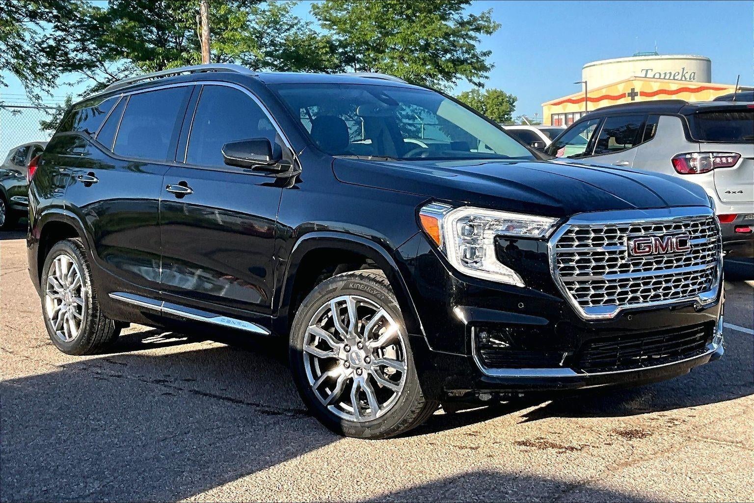 2022 GMC Terrain Denali AWD's photo
