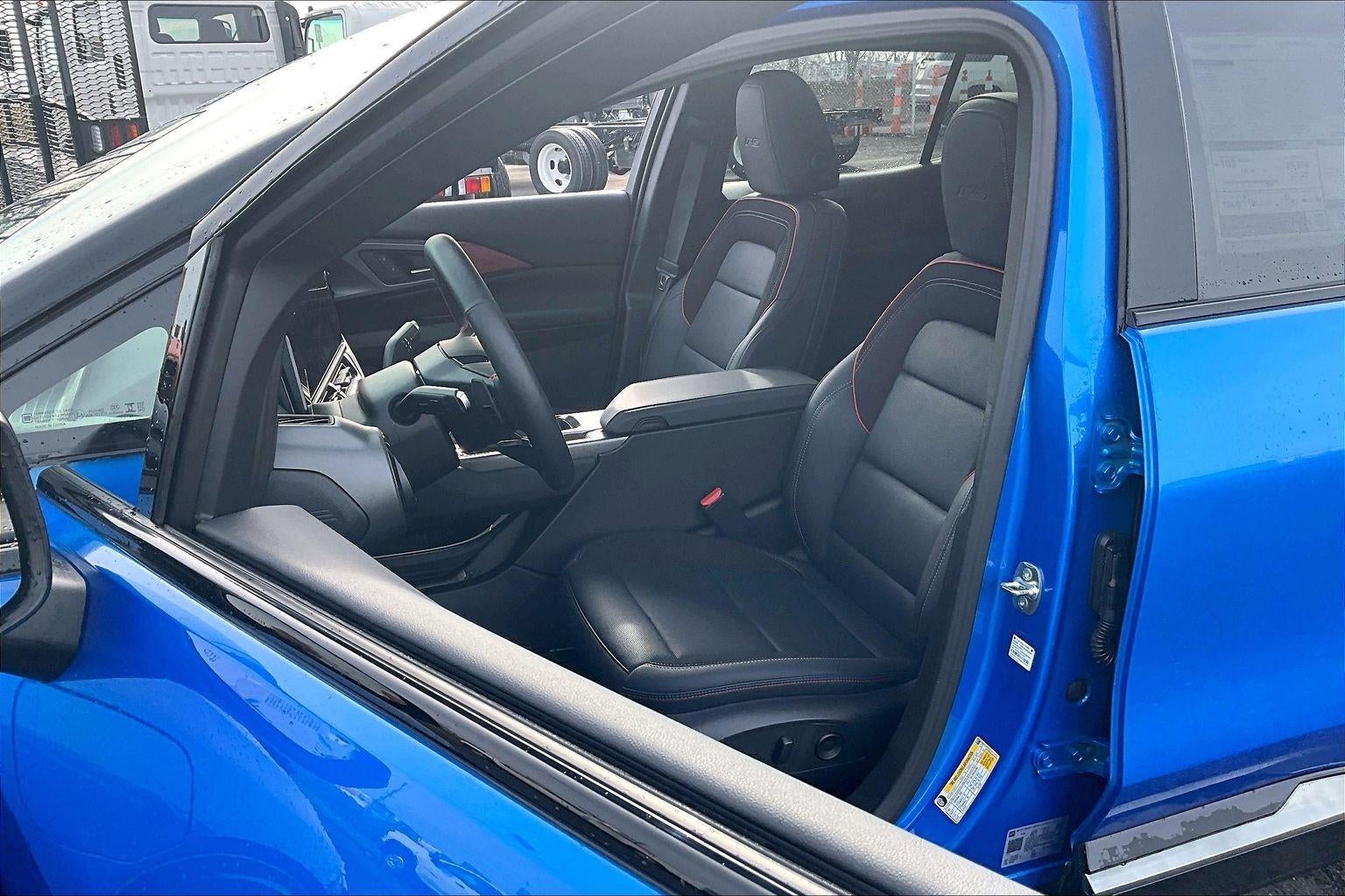 2025 Chevrolet Equinox EV RS