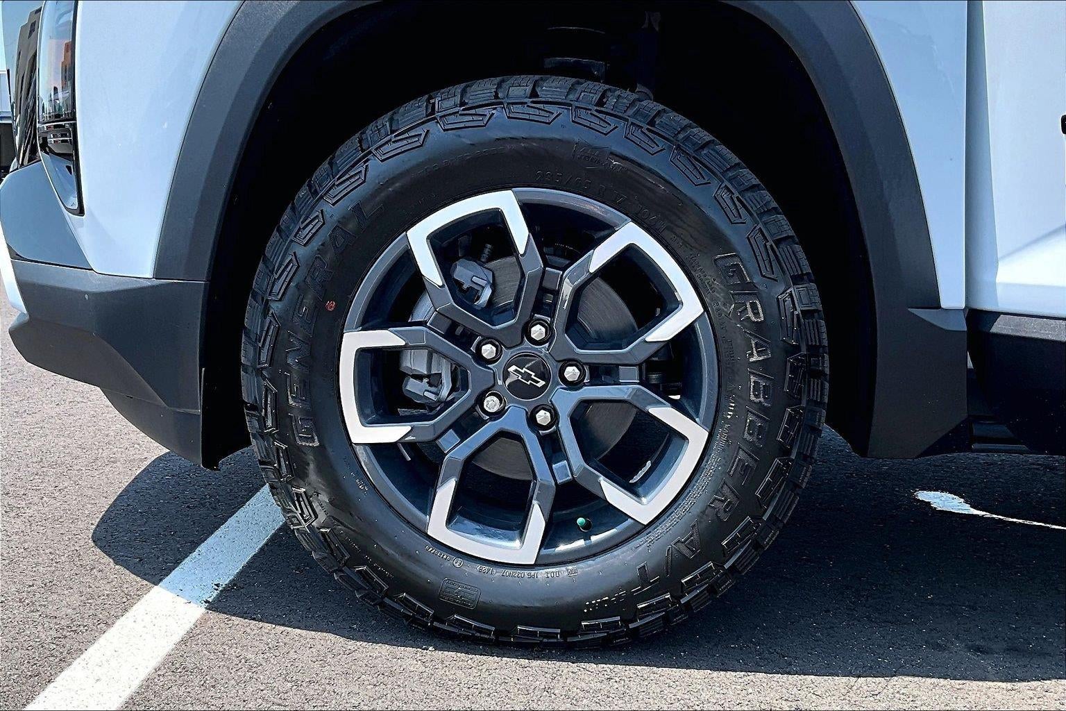 2027 Chevrolet Equinox ACTIV