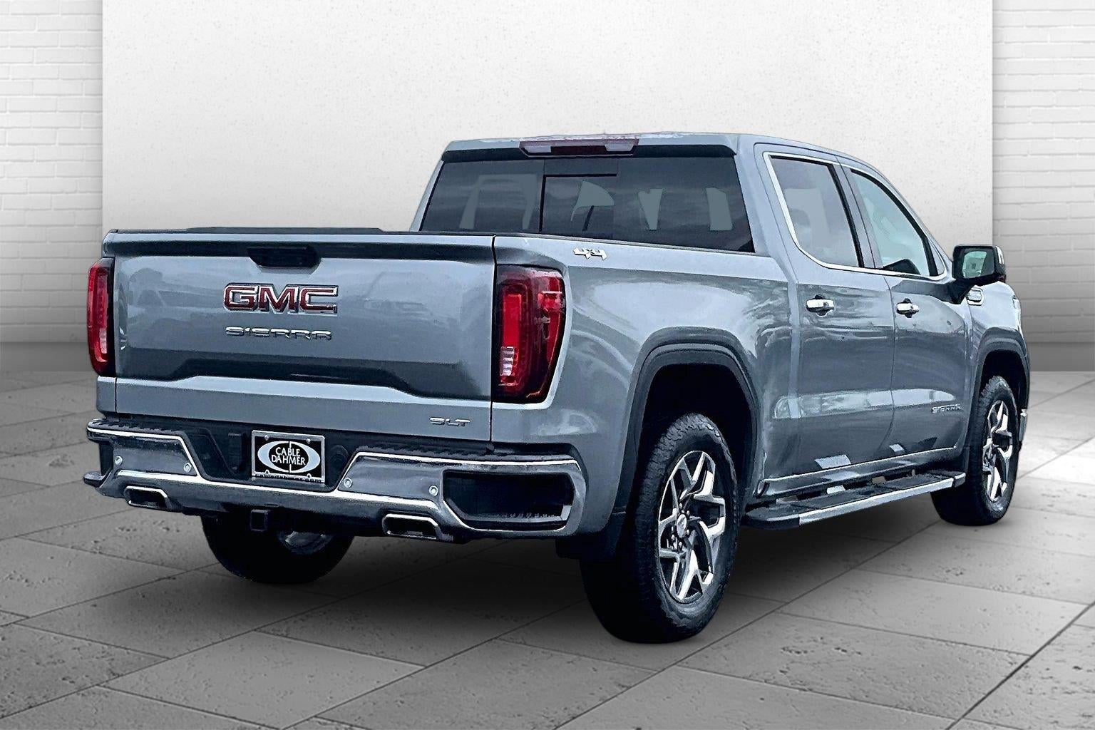 2024 GMC Sierra 1500 SLT