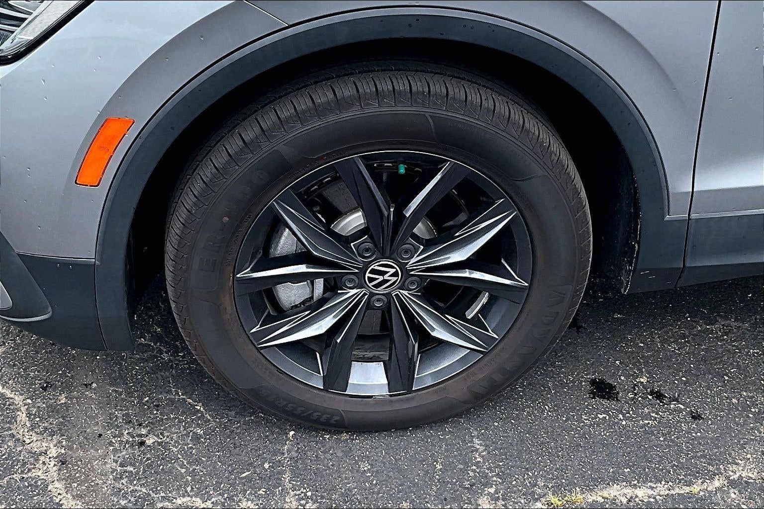 2023 Volkswagen Tiguan SE