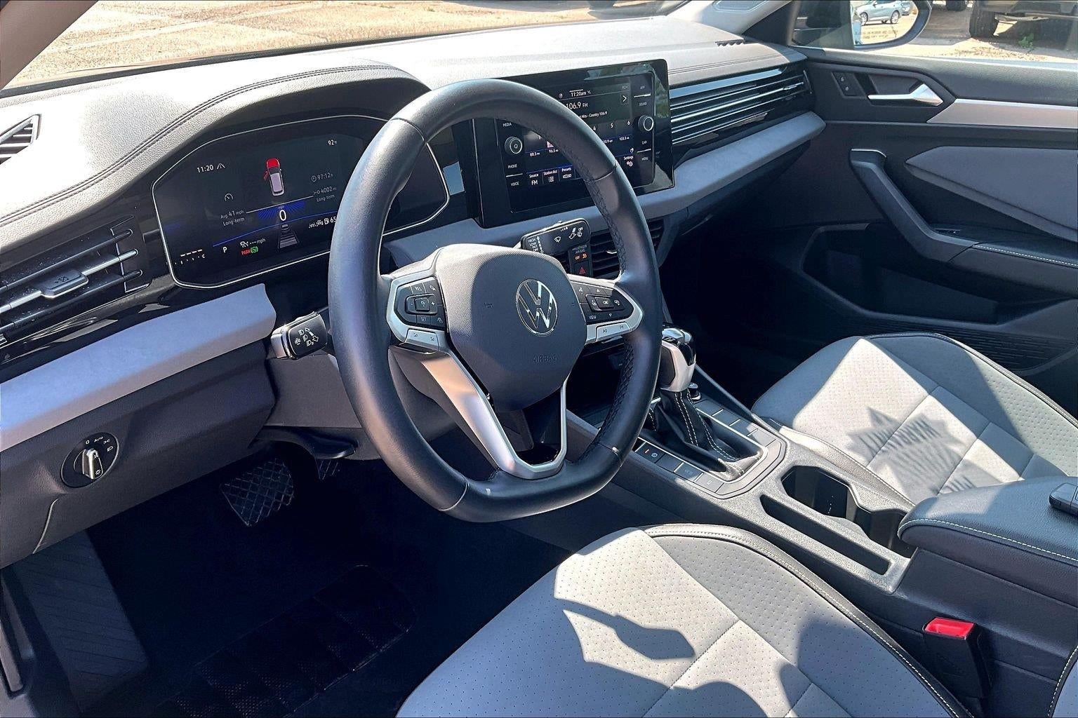 2025 Volkswagen Jetta SE